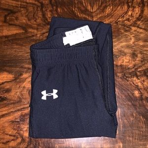 EUC boys under armor leggings